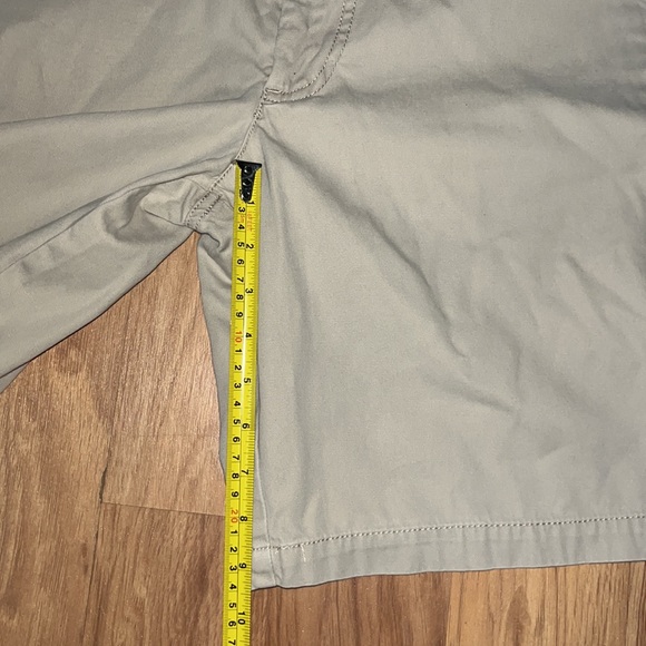 Dockers Khaki Flat Front Cargo Shorts - Picture 7 of 7